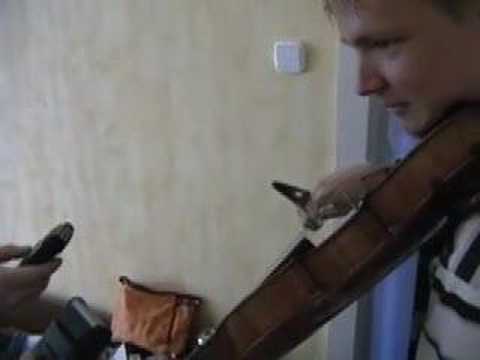 Concerto for viola, two razors and a lipton ice-te...