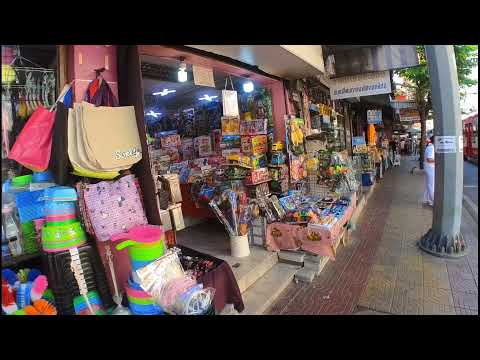 Phra Pradaeng Market ( Walk Around ) Samutprakan Thailand JAN 2022