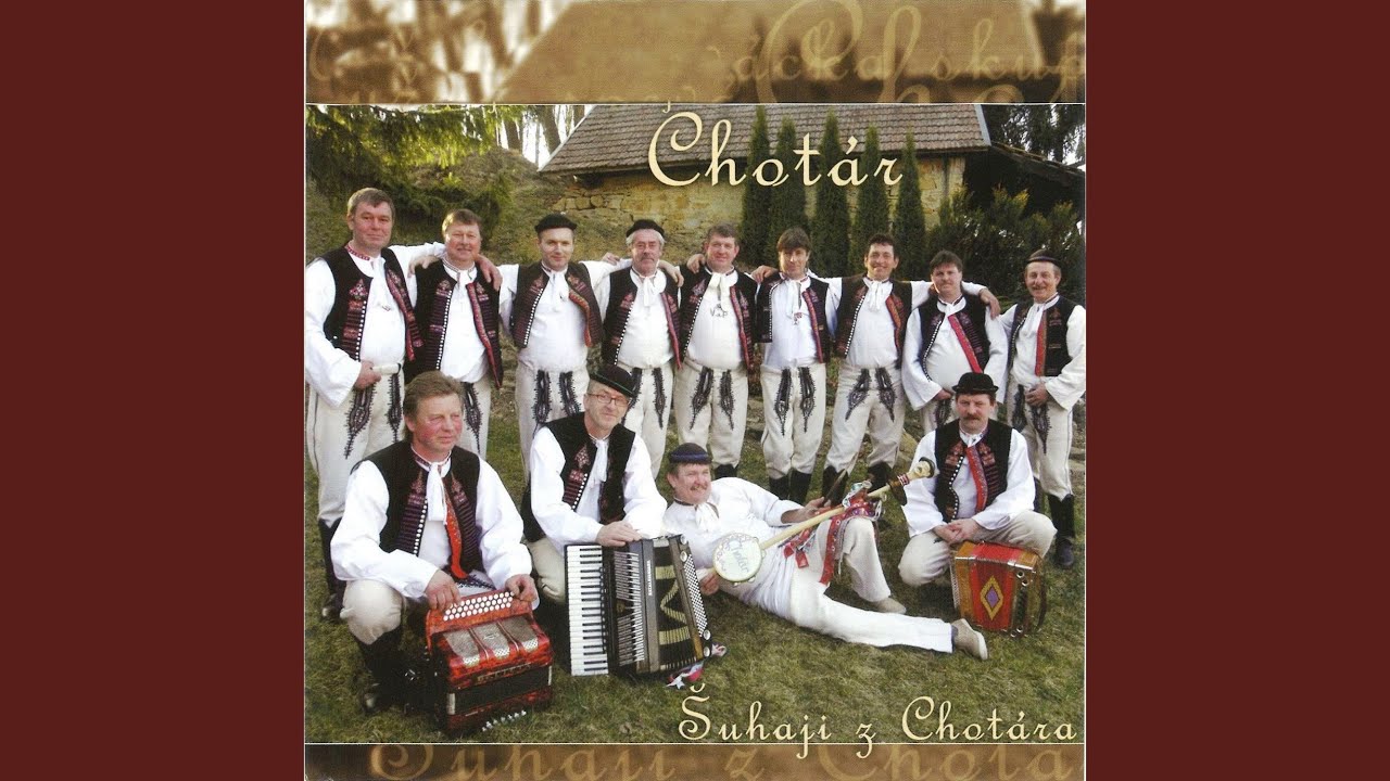 V šírém poli hruška stojí