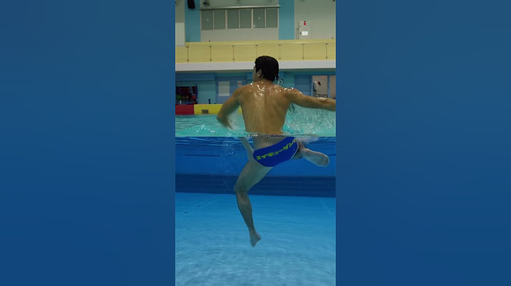 How does a #WaterPolo player shoot? 🤔 Here is the answer 😉