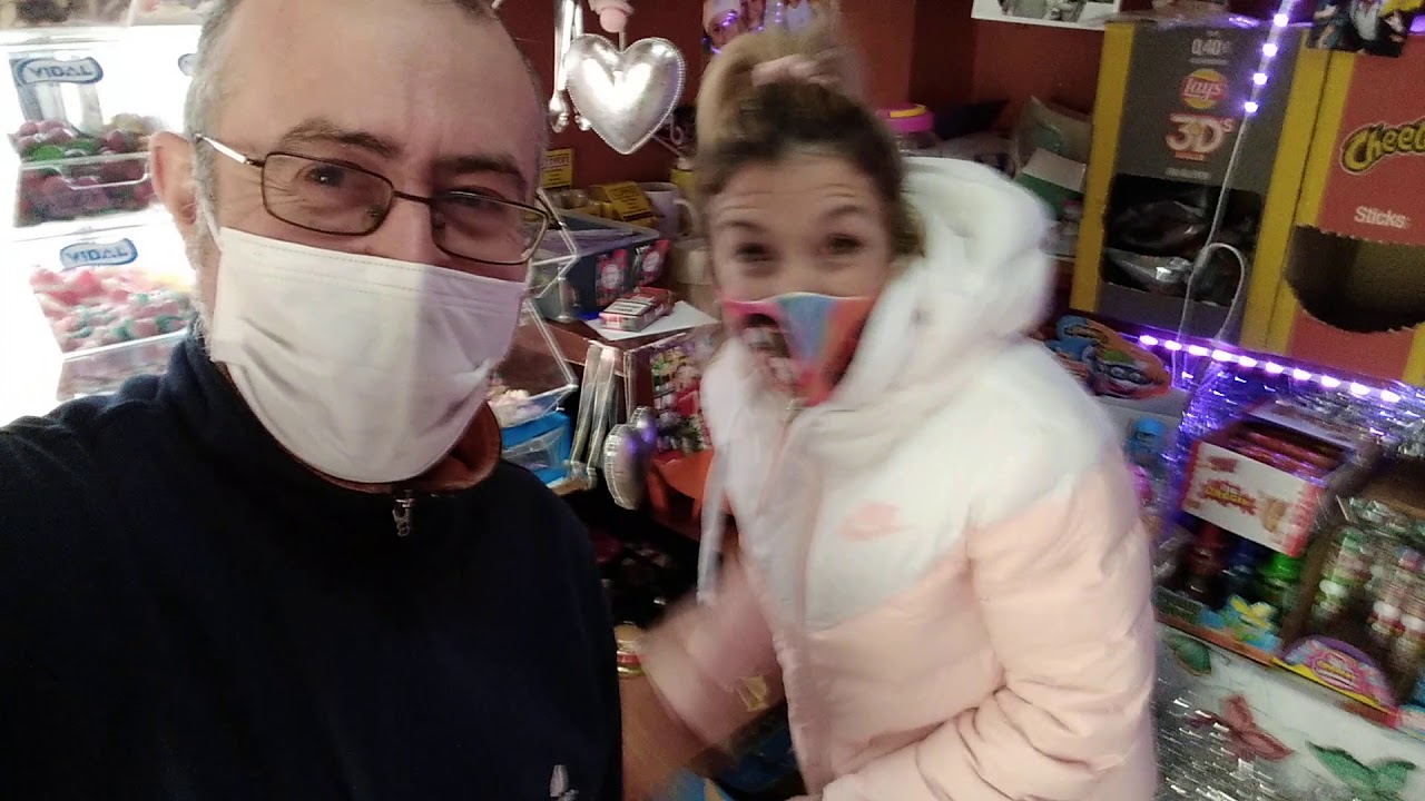 Rociito Armero y su quiosco Sarita,el 