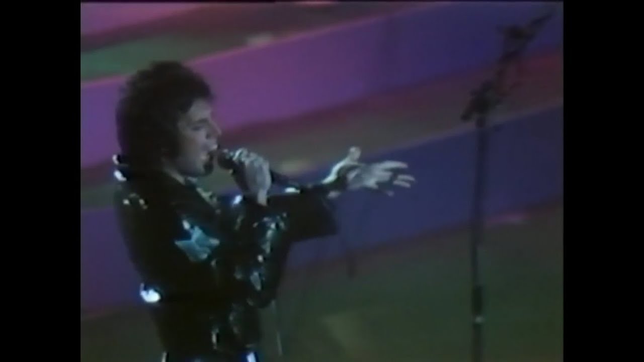 ブライトン ロック 和訳字幕付き クイーン Brighton Rock Lyrics Queen In Houston 1977 Remastered Youtube