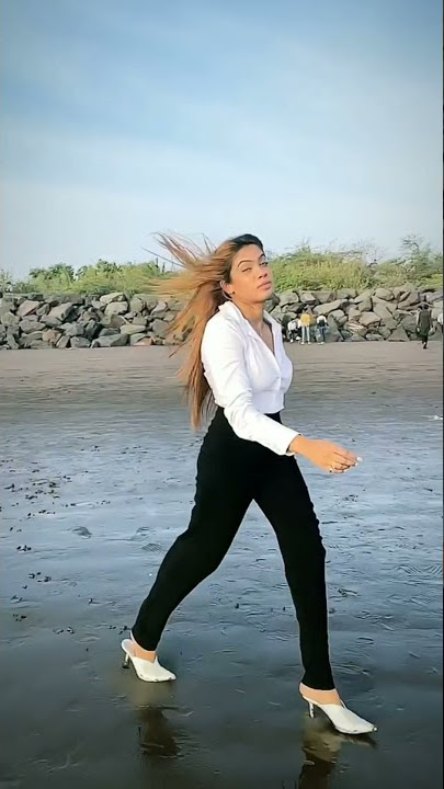 New hot sexy vedio.... #shorts#treandingstatus#sexygirlstatus#hotgirlstatus#perfecthotness#sexyhot