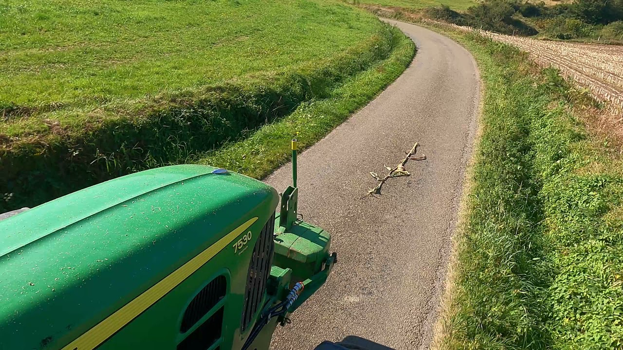 SOUND | JohnDeere 7530 Premium AutoPower | Ensilage 2k21