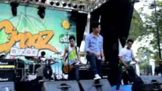 Sirena Of Silent HIll - Sesal (JakCloth SummerFest 2011 at Crooz Stage)