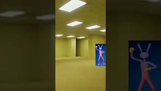 I GOT SENT TO THE BACK ROOMS!!!!! #fortnite #backrooms #glitch #shorts #clips #edit