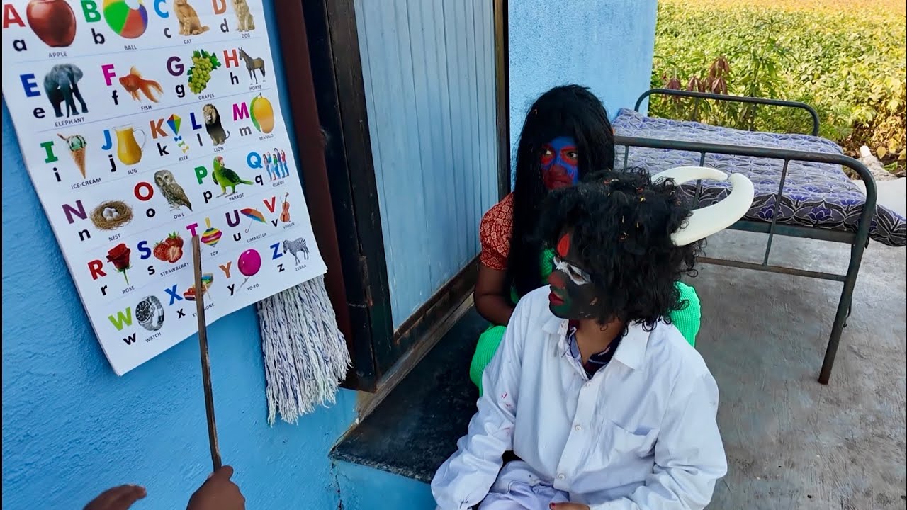 Призраку придётся выучить ABCD 🫢