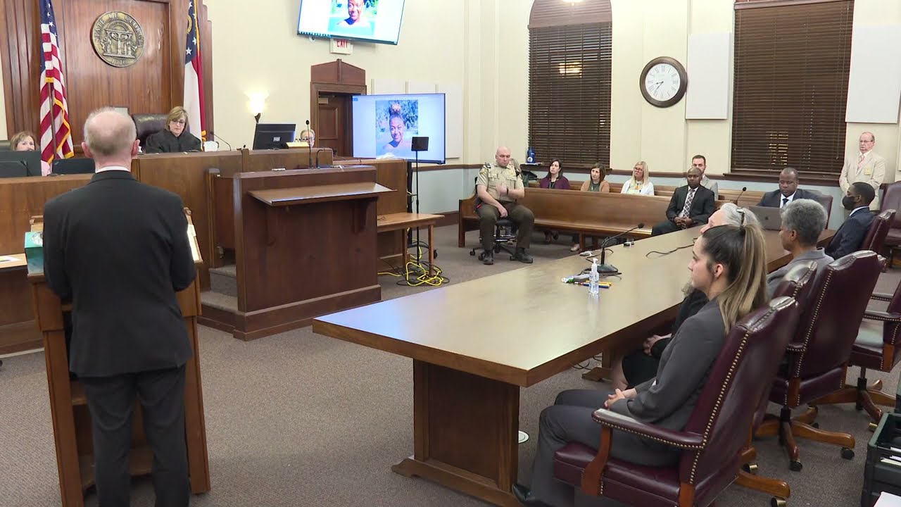 'Only appropriate sentence': Prosecution asks judge to give Anitra Gunn's killer life without parole