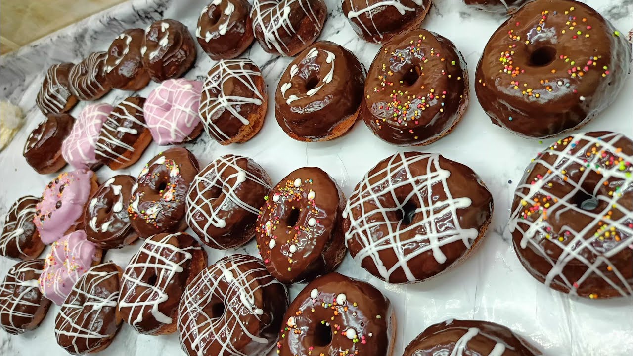 دوناتس بأسهل طريقه هش ومش هايشرب زيت وهاتعملوه دايما بالطريقه دي #دونتس #دوناتس #دونت #عجينه