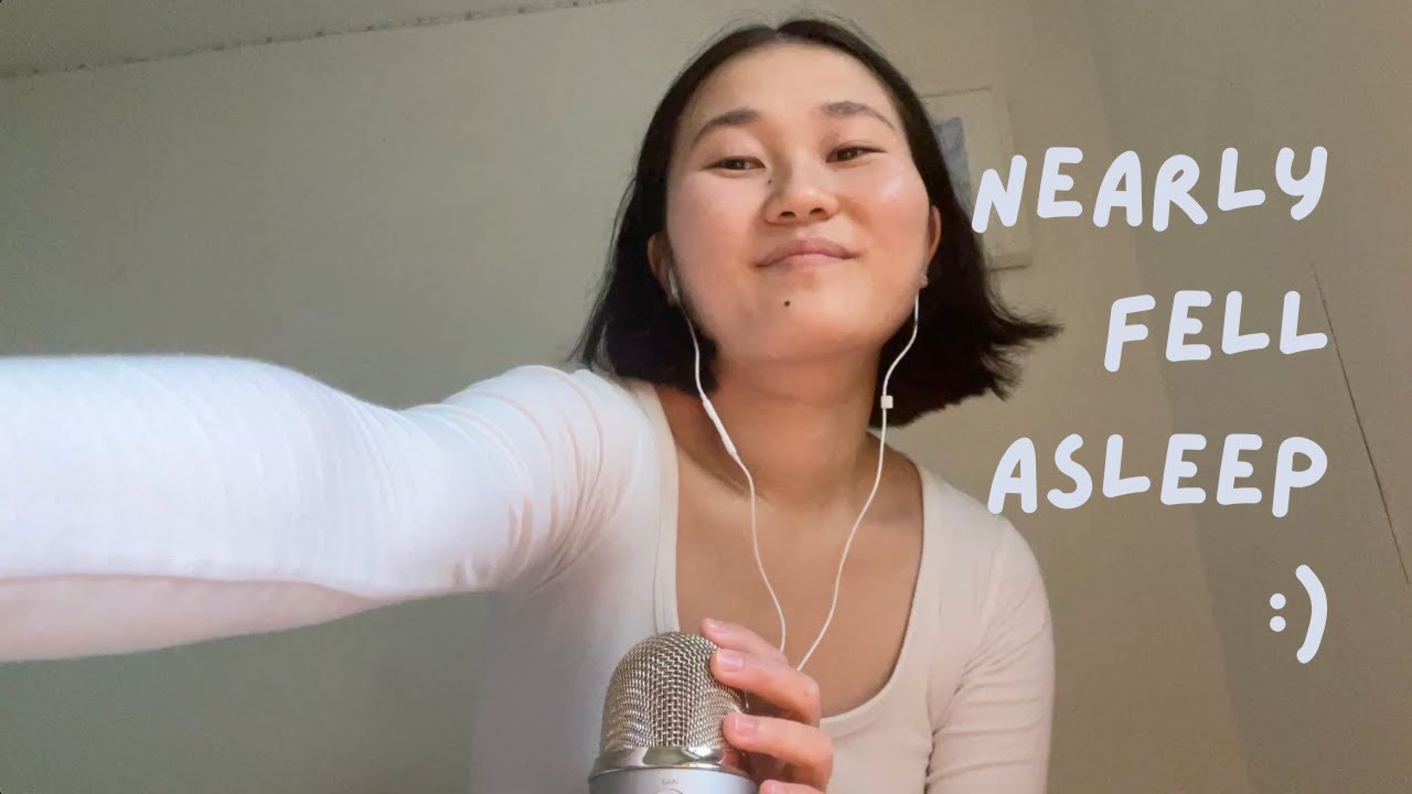asmr 25 minutes of mic rubbing (no talking) 🐚