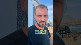 Upozornenie na verejné parkovanie. #obytnak #karavaning #tenerife #kempovanie #bezkempu #travel