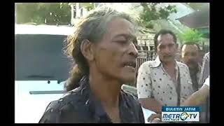 Bapak Gozali tarif mobil Jeep pakai rambut