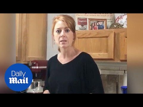 Mom Running Cheesecake Business Rants About Customer