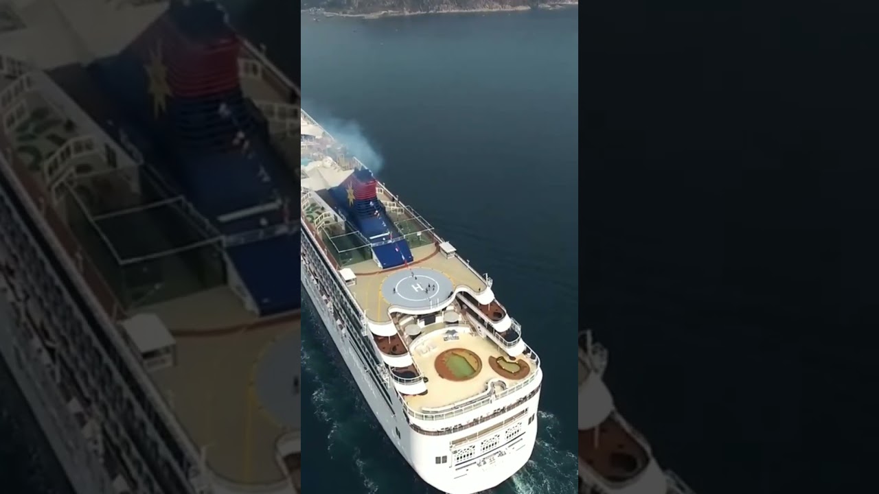 Tour at the Royal cruise ship in Europe 