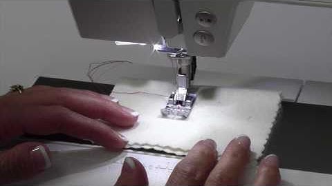 Pfaff Passport 3.0 - 19 Foot Control Feature