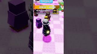The Wildest Penguin Battle in Roblox History 💥🐧