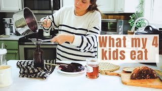 What I Feed My Kids In a Day | cooking healthy homemade meals for the whole family