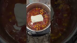 White chicken chili in the instant pot fyp foryou foryoupage viral recipe whitechickenchili