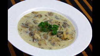 Creamy Coconut Mushroom Soup #MeatFreeMonday | CaribbeanPot.comn
