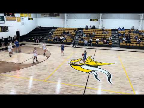 La Monte vs Cole Camp middle school girls basketball game ￼