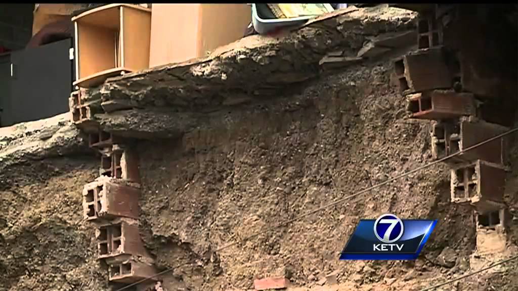 Rain brings concerns to Omaha city officials - YouTube