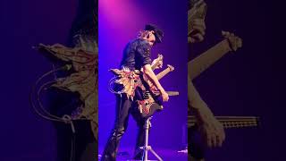 Video thumbnail of "Steve Vai - Teeth of the Hydra (Concert Barcelone 02/04/2023)"