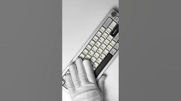 Yunzii AL66 unboxing! 😯⌨️ #asmr