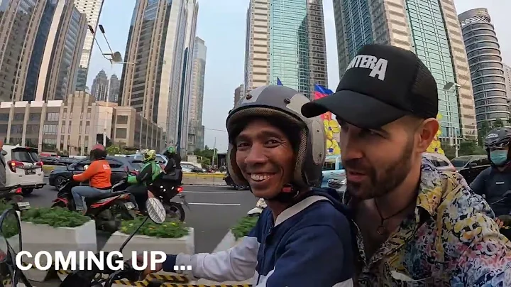 I Tried EVERY Public Transportation in Jakarta, Indonesia 🇮🇩