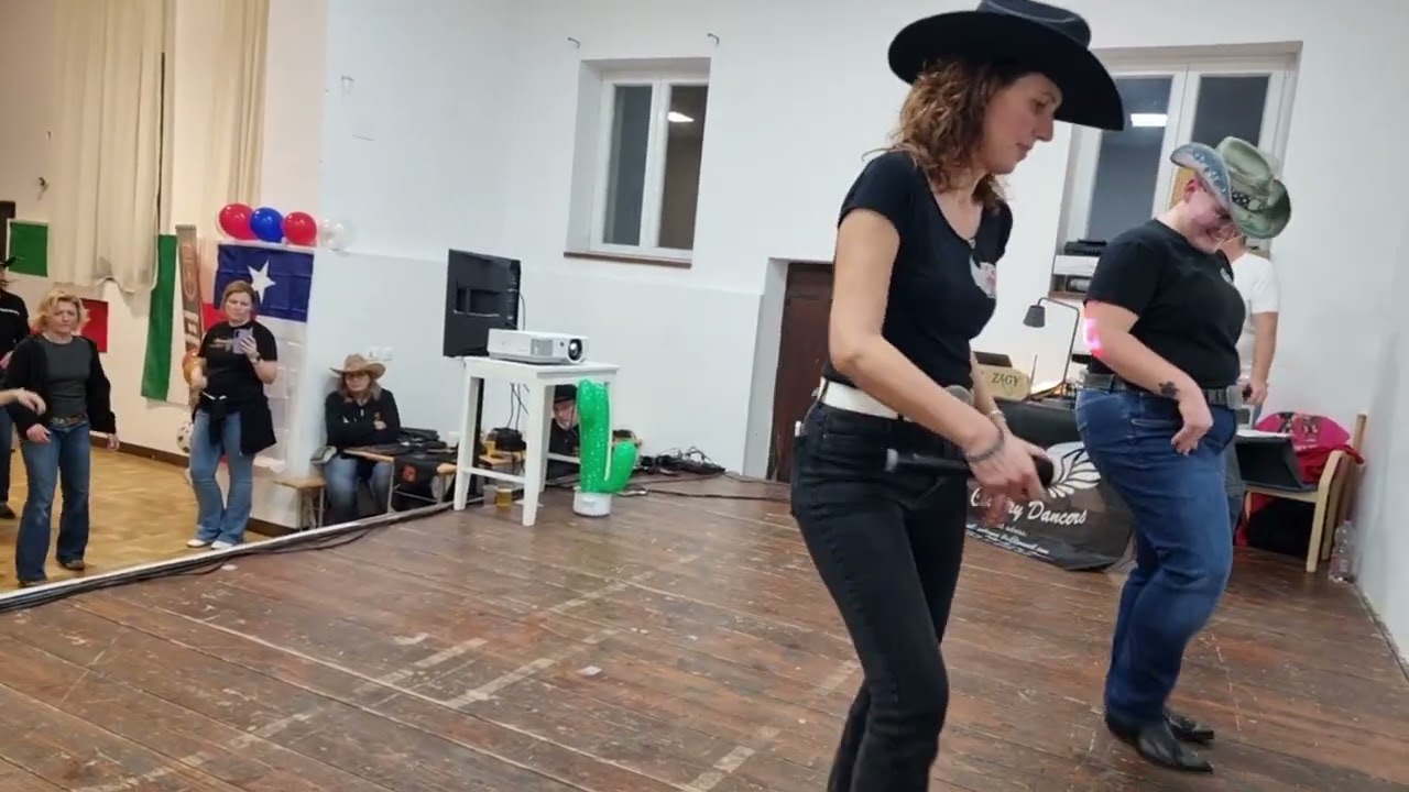 HAPPY WIFE, HAPPY LIFE by Ivana Kozlevac & Mariah Stranščak