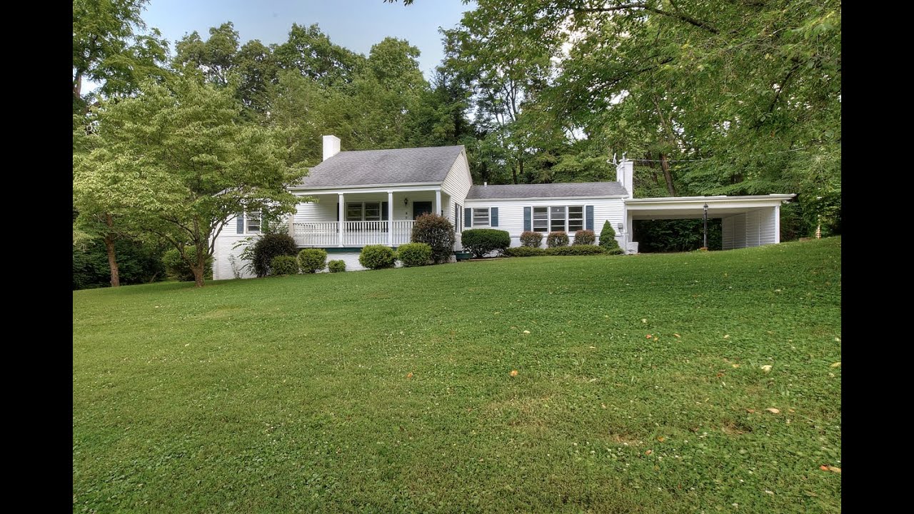 907 Forest Ave, Johnson City, TN 37601