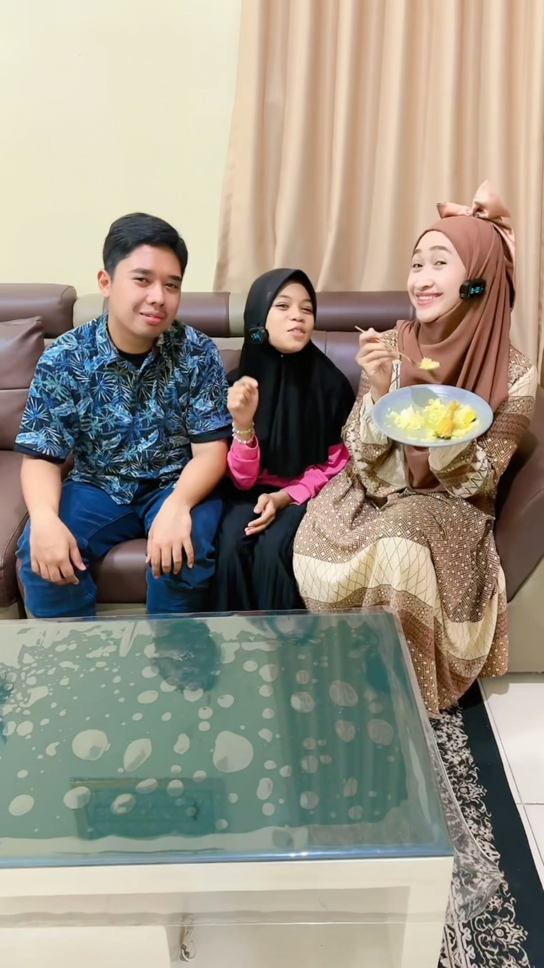 KALO KALIAN SUKA DISUAPIN GAK NI KALO MAKAN ?