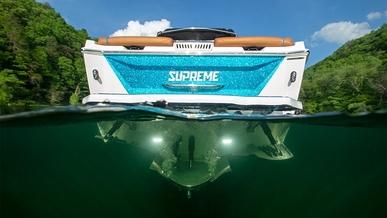 2023 Supreme ZS232 | Wide Bow Value Wakeboat - YouTube