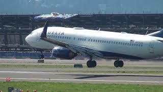 Delta Air Lines 737-800 [N374DA] Landing Portland Airport (PDX)