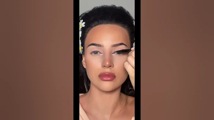 Priscilla Presley makeup