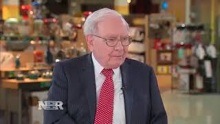 Warren Buffett is buying EVEN more Apple shares!