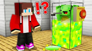 How did JJ Turn Mikey into a LIQUID XP ? JJ and Mikey XP SHOWER ! - in Minecraft (Maizen)