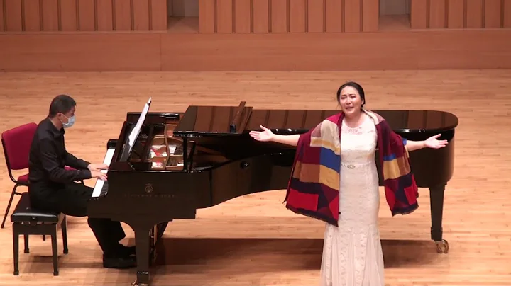 Ann Wu sings Quando m'en vo', from La Bohme