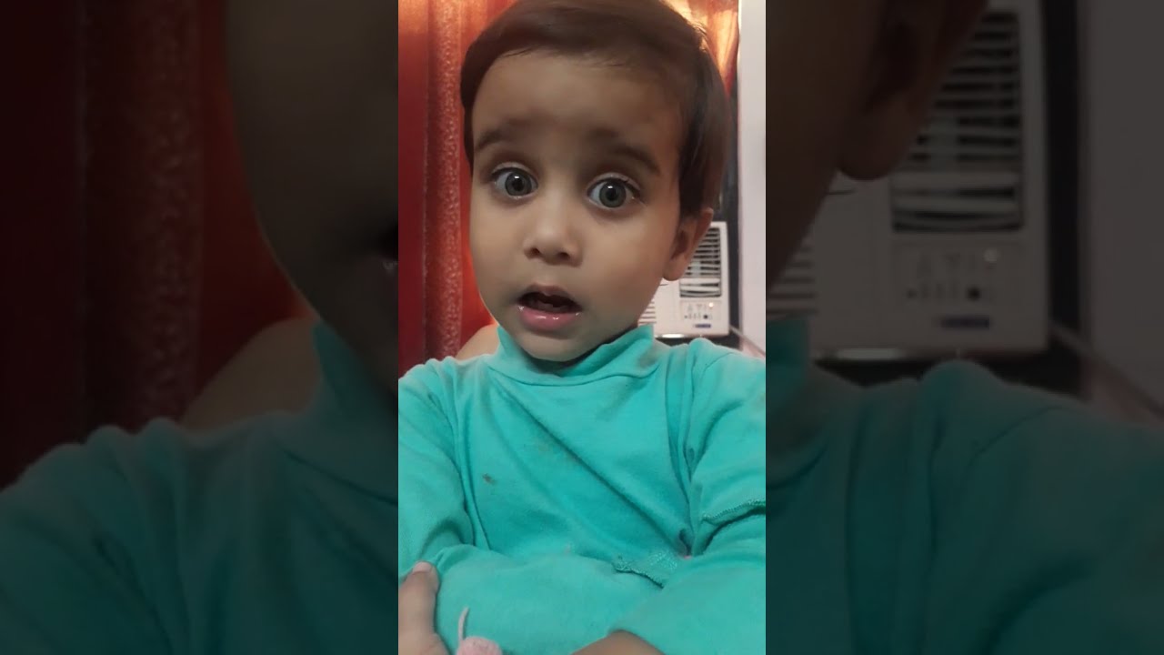 Baby saying "I Love You", so adorable. YouTube