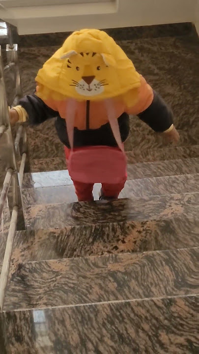 golu sidiya chdte huye