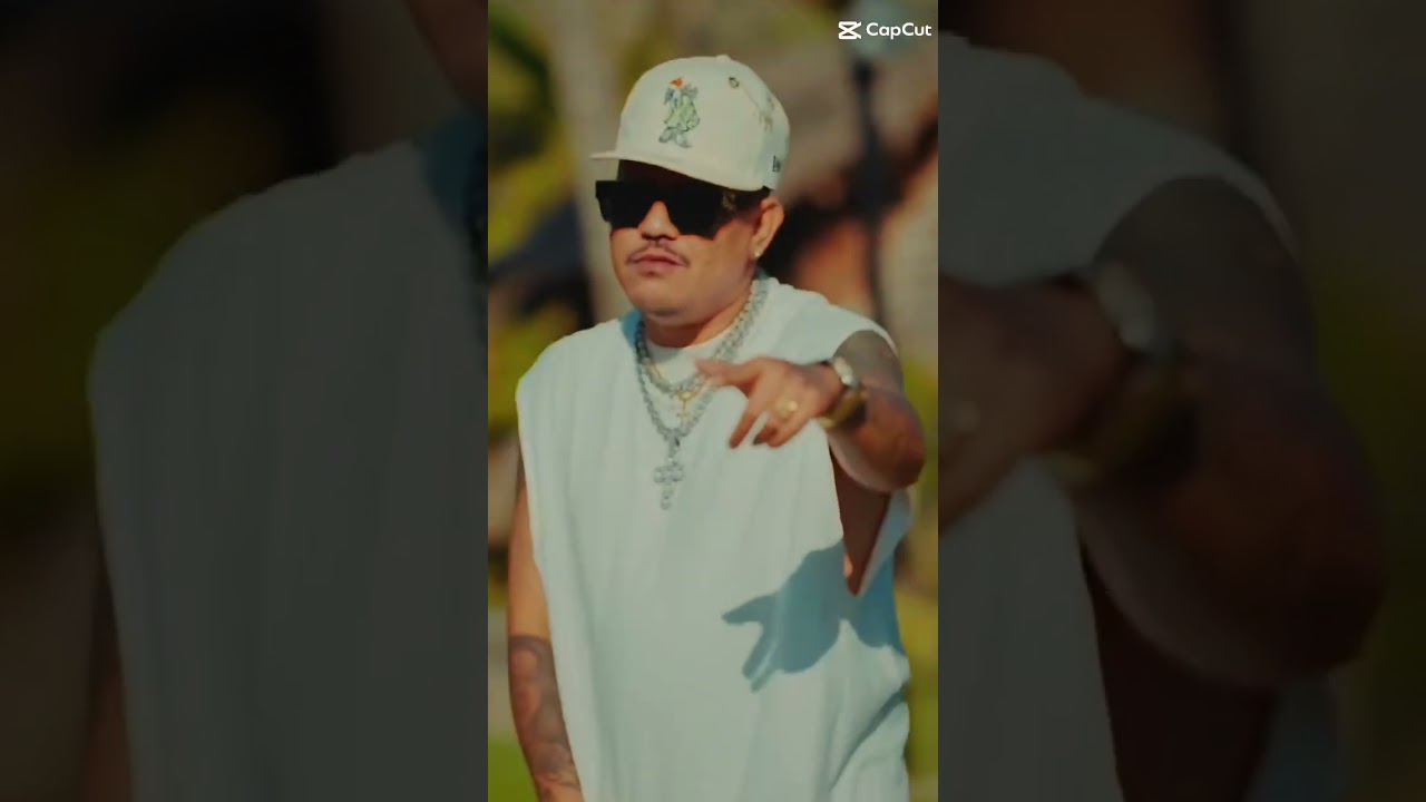 Wayase Seka - Novia Bachmid Ft Toton Caribo & Jacson Zeran