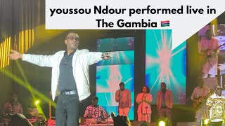 Youssou Ndour performing in The Gambia (Traffic light)