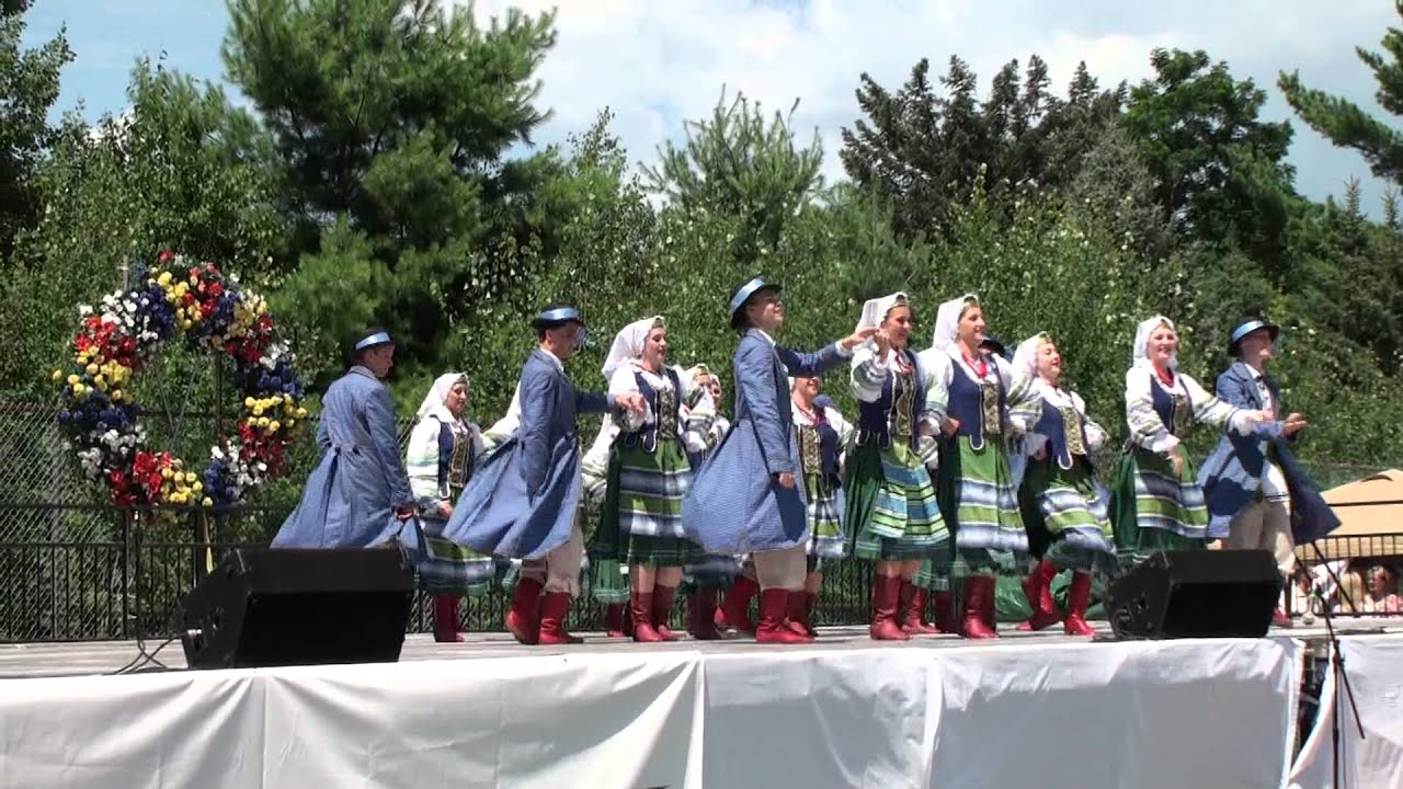 Волинський Танець - The Selo(Село) Ukrainian Dancers (Manitoba) [day show]