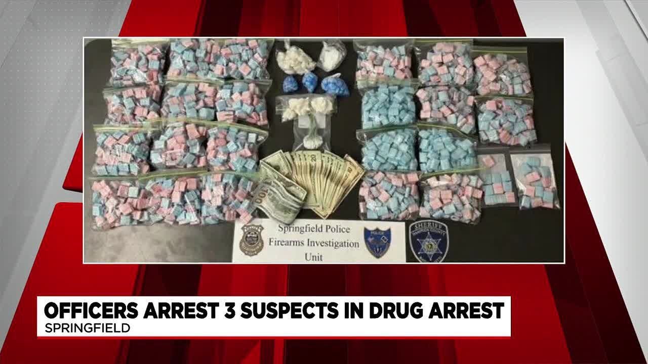 3 arrested, over 11,000 bags of heroin seized in Springfield - YouTube