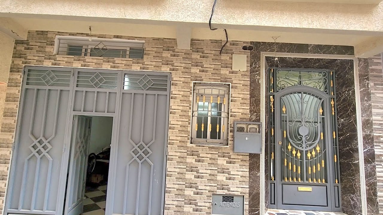 منزل للبيع بكاراج 2 طبقات المساحة 70 متر 150 مليون