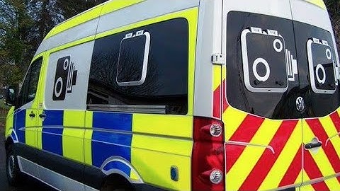 Police Speed Camera Van Approached By Angry  Member Of Public On The A19