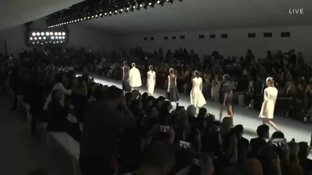 J.JS LEE Final Walk at LFW SS15