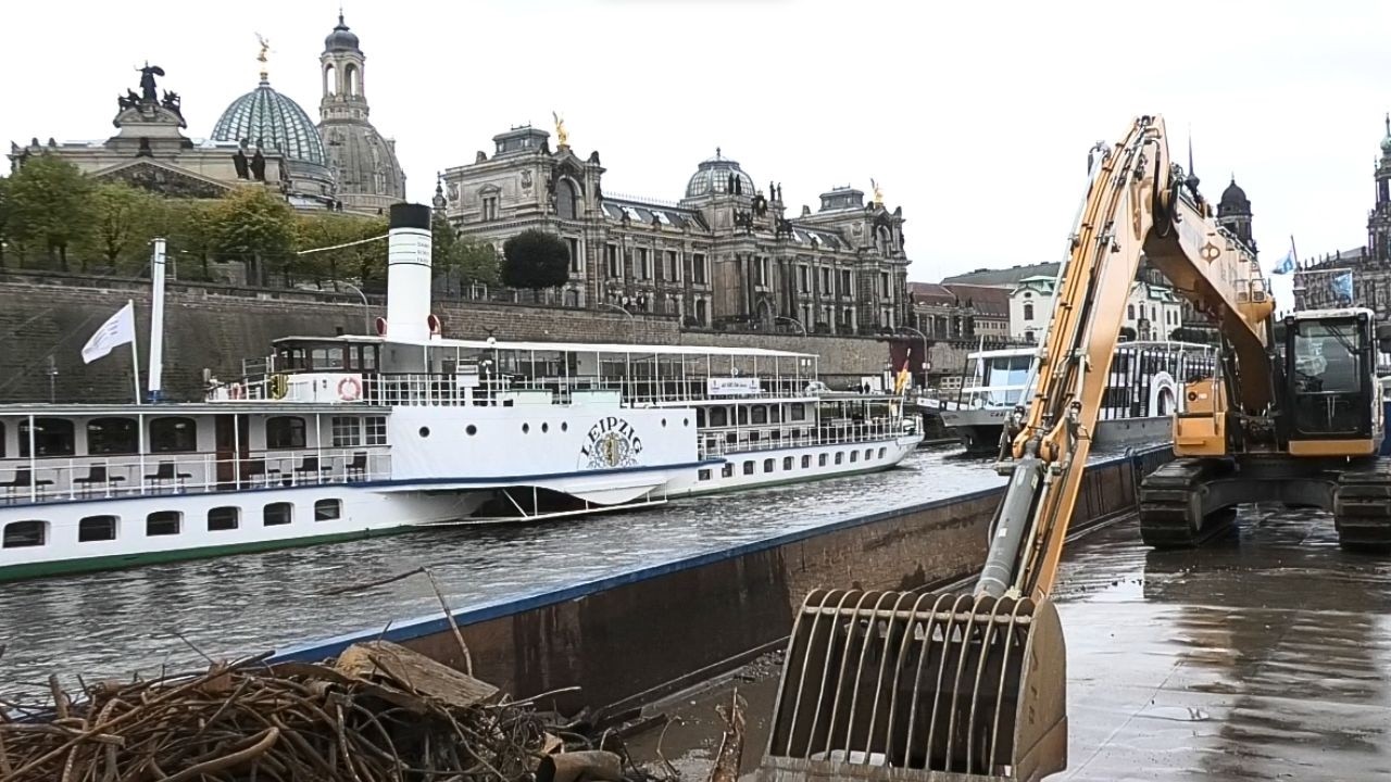 Update Spezial! Domarin 17 im Einsatz  Carolabrücke Dresden 10.10.2025