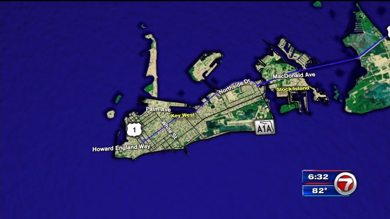 2 dead, 8 rescued, 10 missing after boat capsizes in Florida Keys - YouTube