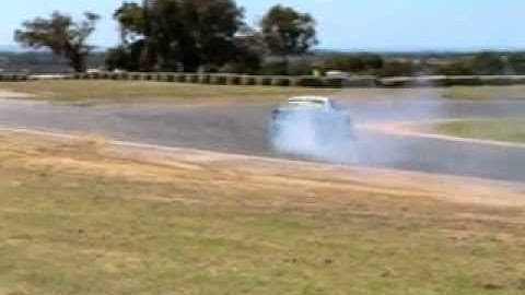 DRIFT ADGP #3 W.A.  ACHILLES S15 VS BLK R32 TOP 32.AVI