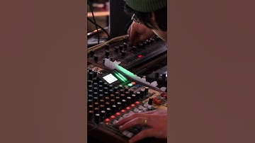 Big section of liveset 1 #ambientmusic #cellosamples #digitakt #electronicmusic #ambient